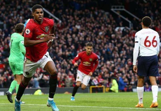 短短两场比 短短两场比