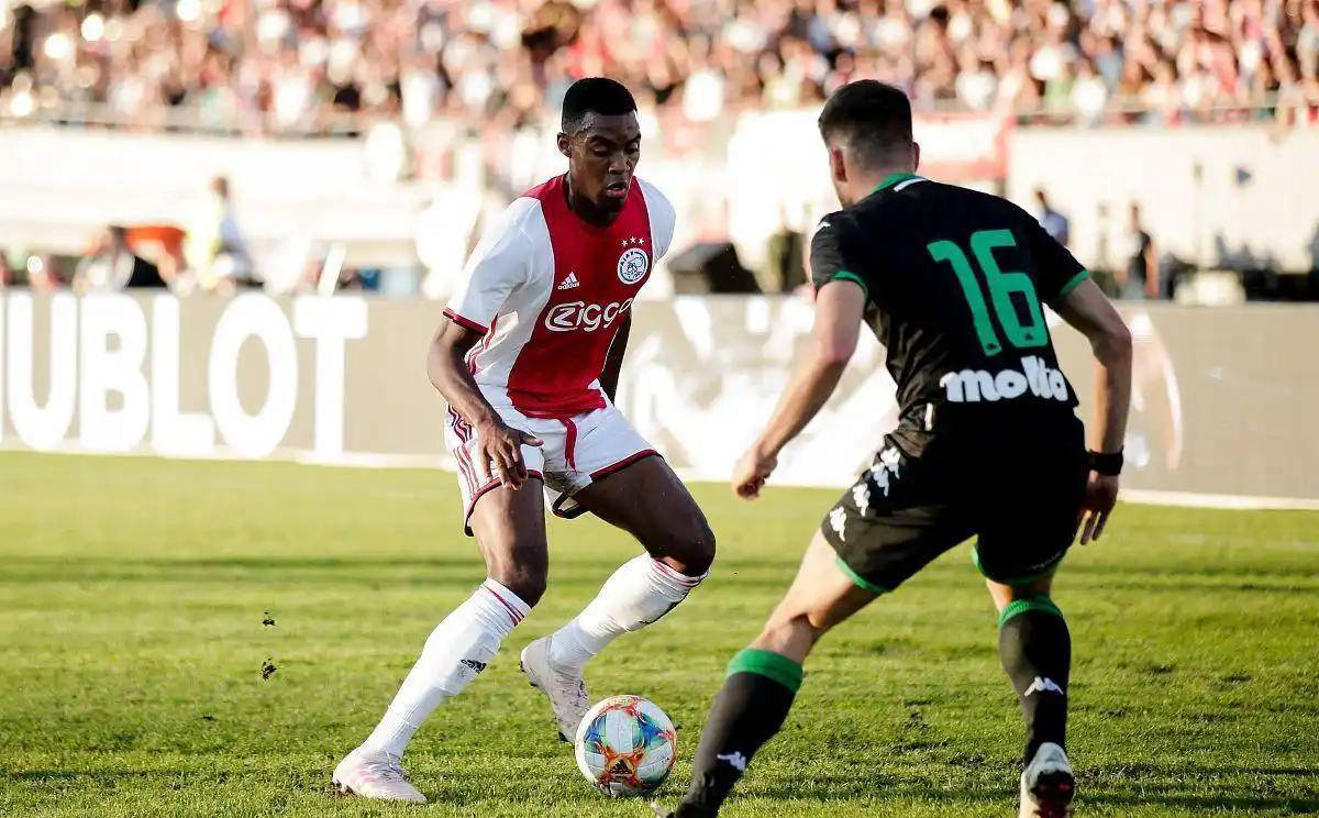 据多家权威 据多家权威