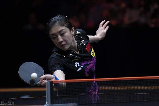 的前景持怀 的前景持怀