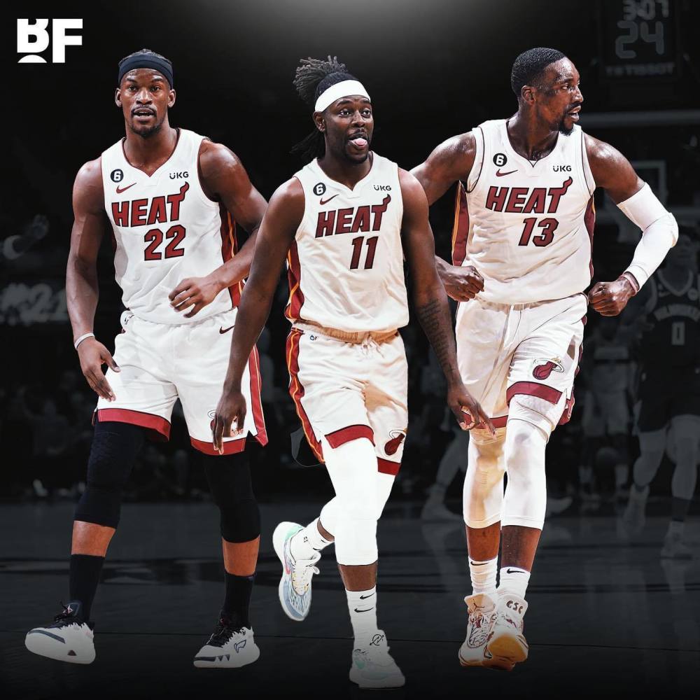 其次是球队 其次是球队