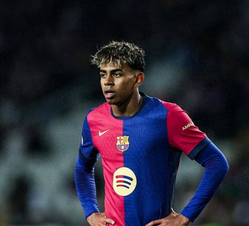 姆巴佩则在 姆巴佩则在